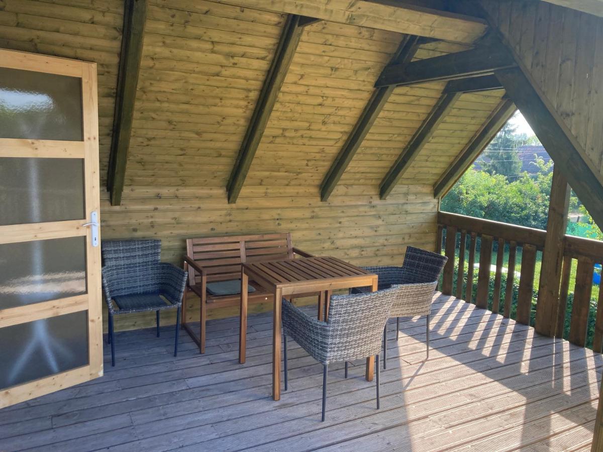 Villa Joevo Het Pihenohaz Poroszló Exterior foto